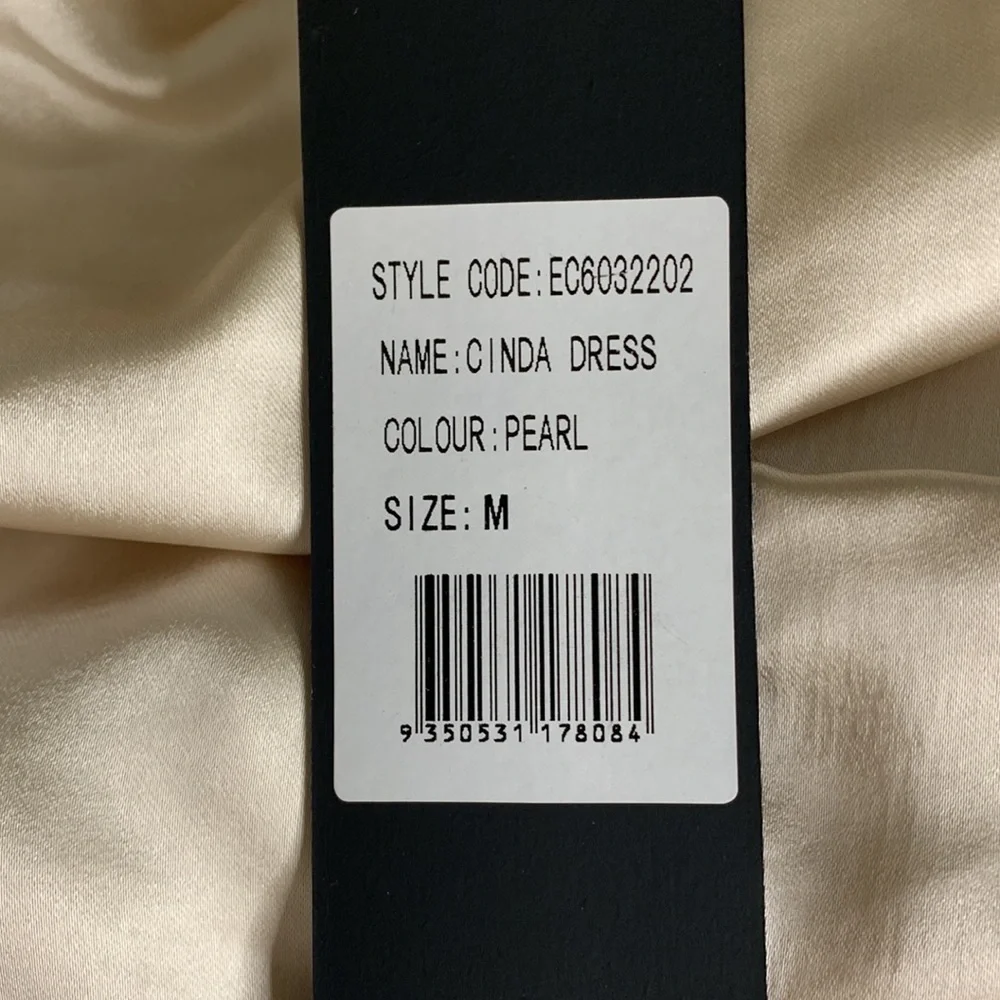 Elliatt Cinda‎ Dress in Pearl NWT